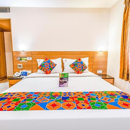 Fabhotel Prime Royal Castle - Nr Coimbatore North Railway Station Kültér fotó