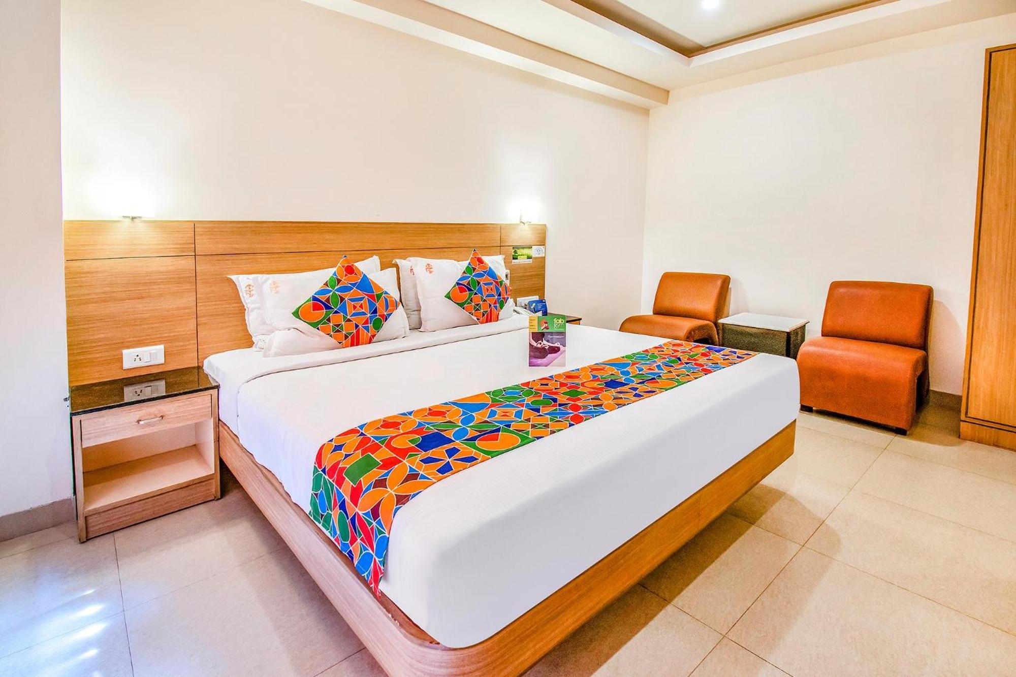 Fabhotel Prime Royal Castle - Nr Coimbatore North Railway Station Kültér fotó