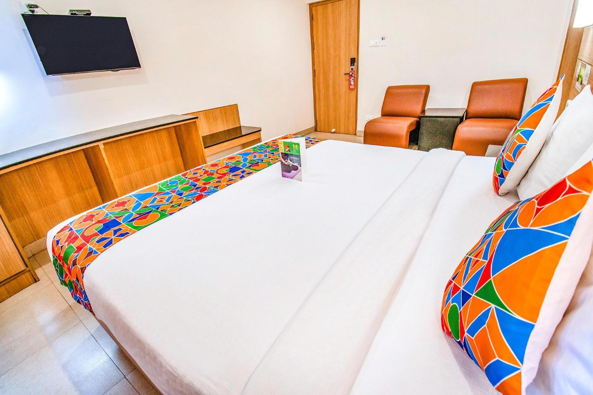 Fabhotel Prime Royal Castle - Nr Coimbatore North Railway Station Kültér fotó