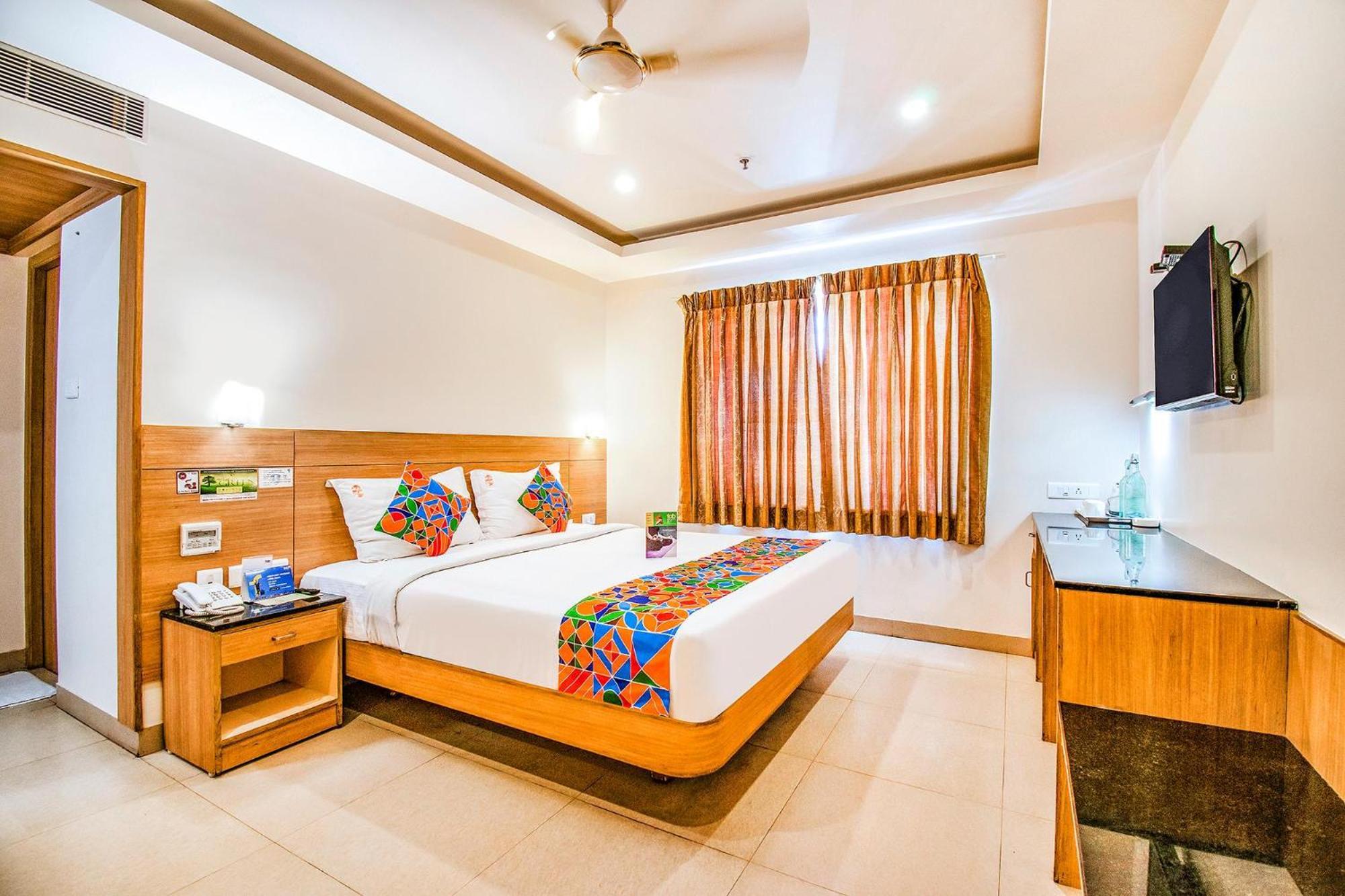Fabhotel Prime Royal Castle - Nr Coimbatore North Railway Station Kültér fotó